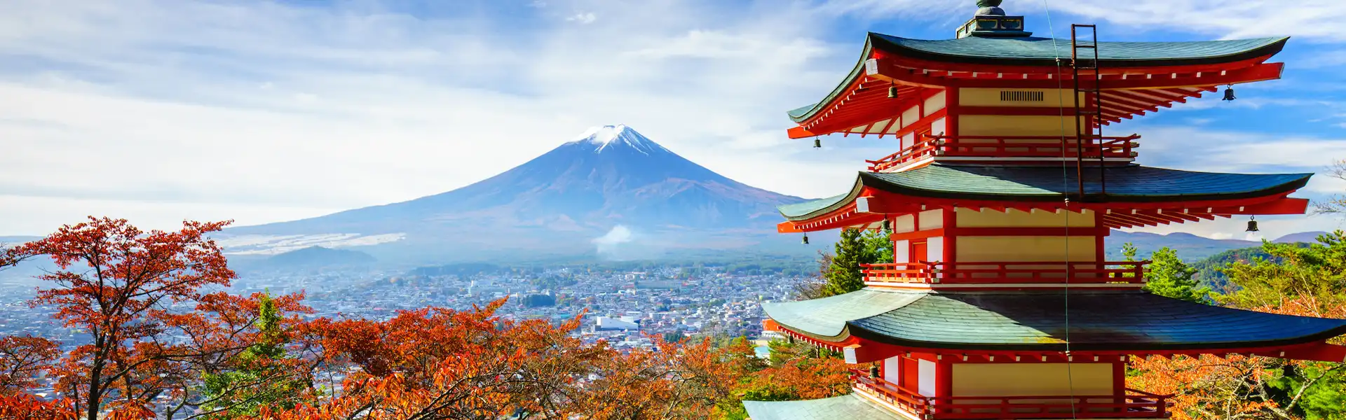 搭乘 Le Jacques-Cartier</strong>号专属包船巡航