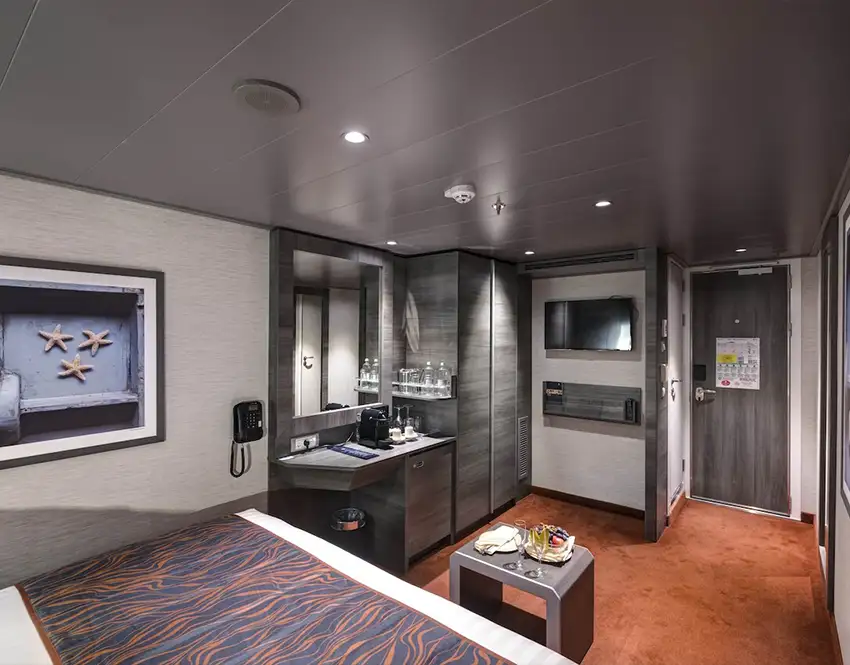 YIN MSC Yacht Club Interior