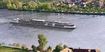 邮轮船只图片 Viking Longship Embla