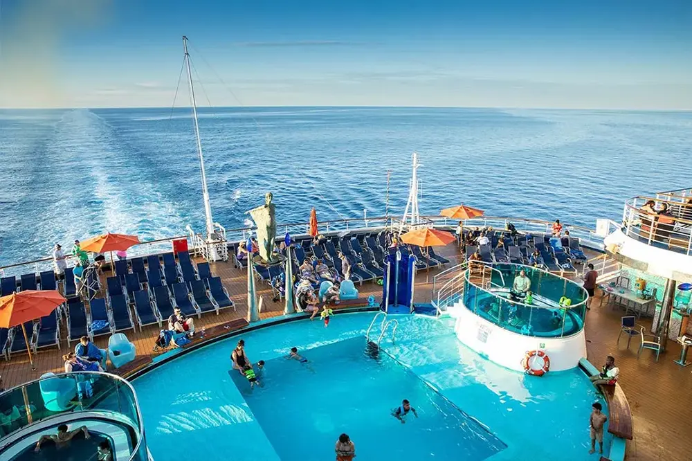 邮轮图片 {notti} 嘉年华光辉号  (Carnival Radiance)