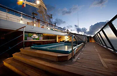 邮轮图片 {notti} 嘉年华胜利号 (Carnival Victory ®)