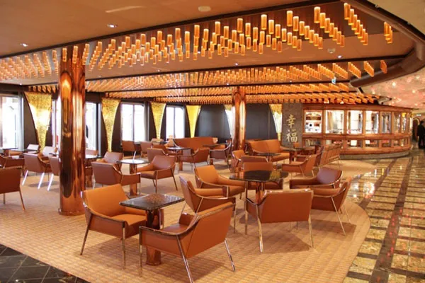 邮轮图片 {notti} 歌诗达邮轮皇冠号(Costa Diadema）
