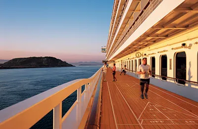 邮轮图片 {notti} 水晶宁静号 (Crystal Serenity)