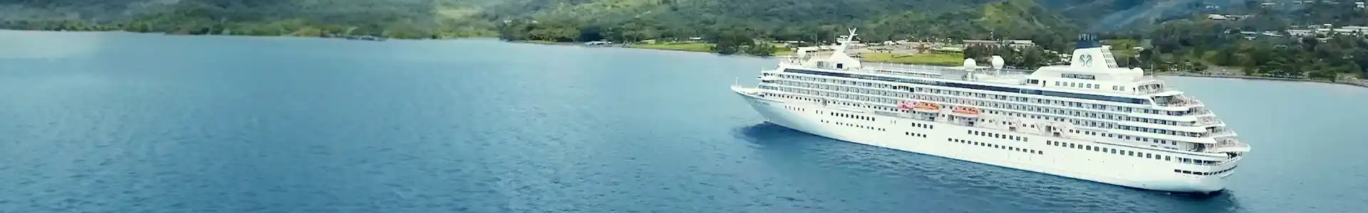 水晶宁静号 (Crystal Serenity)