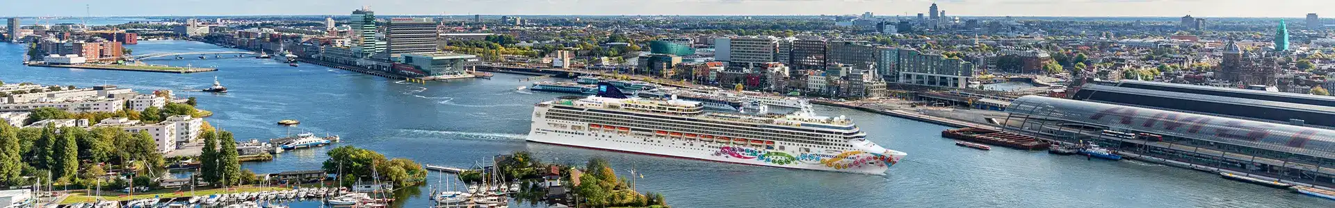 挪威邮轮明珠号（Norwegian Pearl）