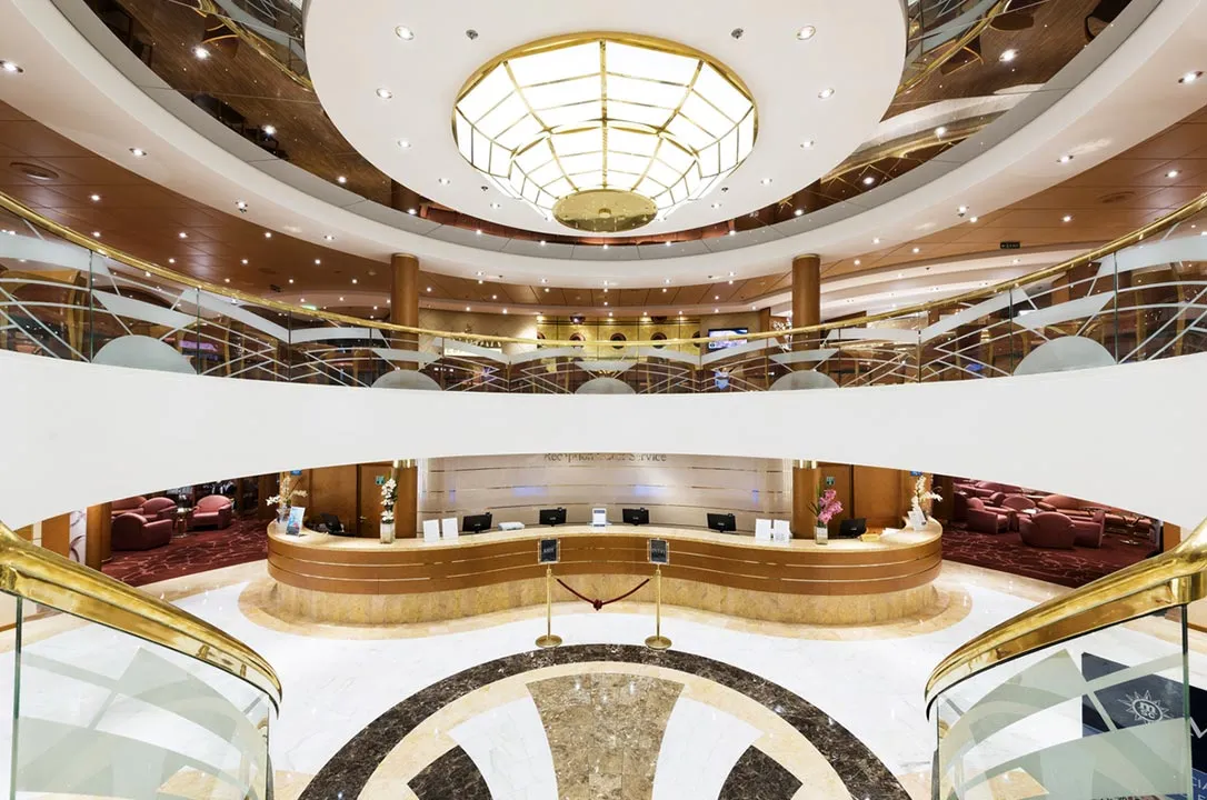 邮轮图片 {notti} 地中海邮轮歌剧号（Msc Opera）