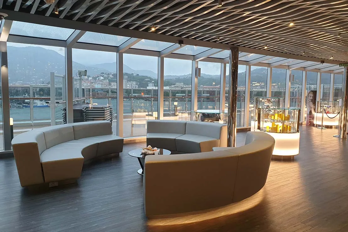 邮轮图片 {notti} 地中海邮轮海平线号（MSC Seaview）
