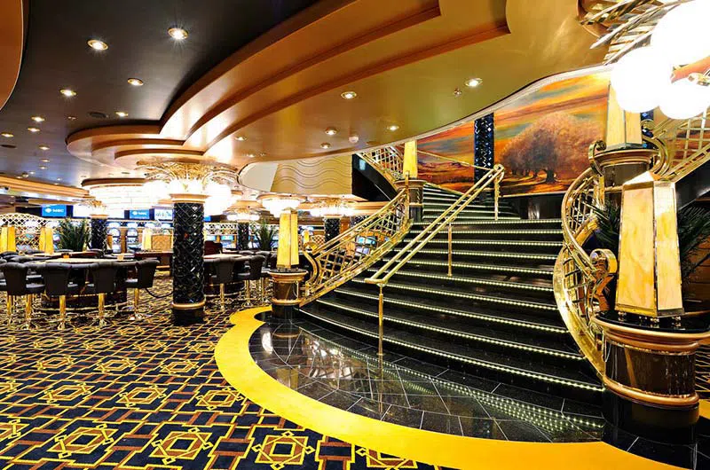邮轮图片 {notti} 地中海邮轮辉煌号（MSC Splendida）