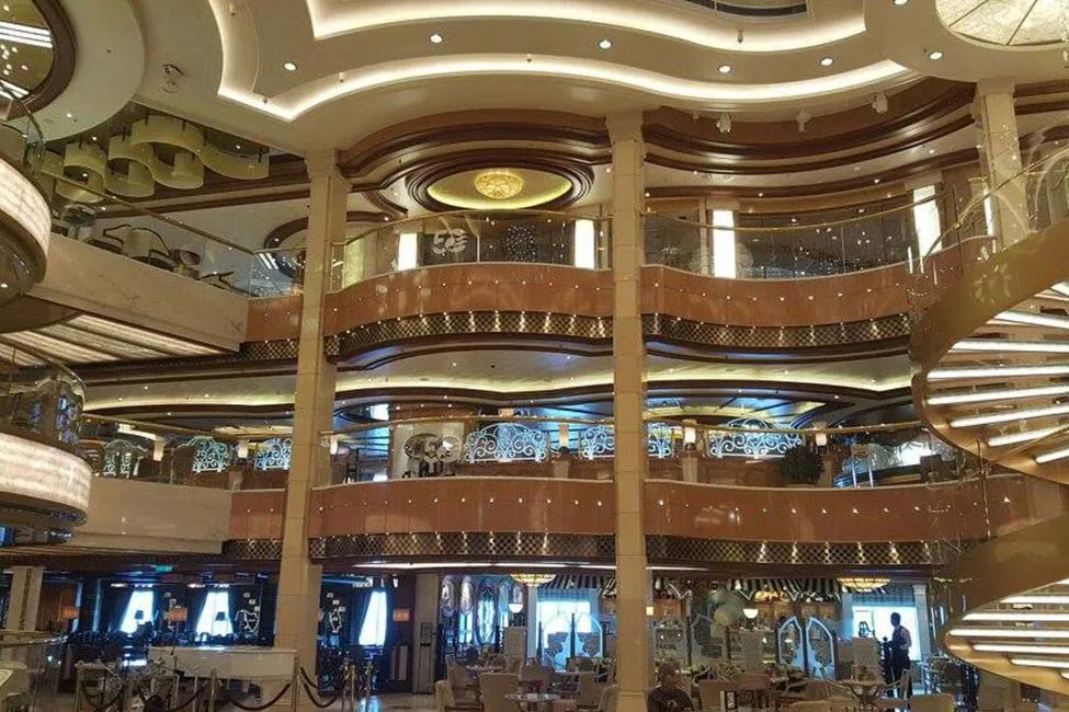 邮轮图片 {notti} 皇家公主号（Royal Princess）