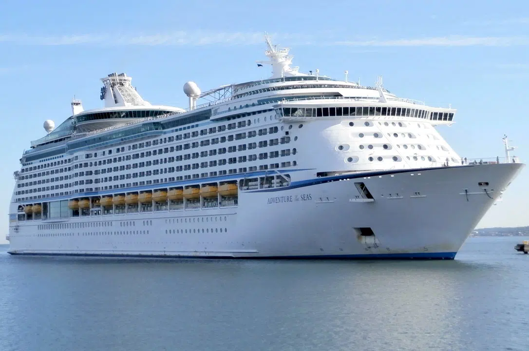 邮轮船只图片 海洋冒险号(Adventure of the Seas)