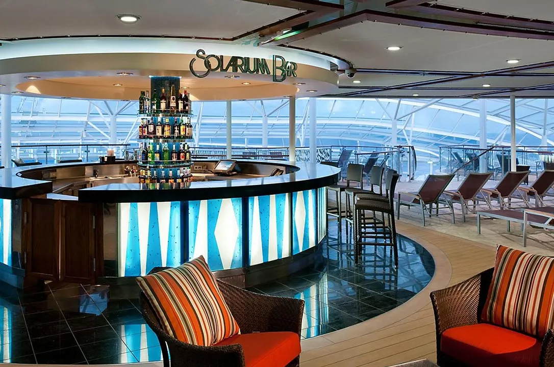 邮轮图片 {notti} 海洋冒险号（Adventure of the Seas）