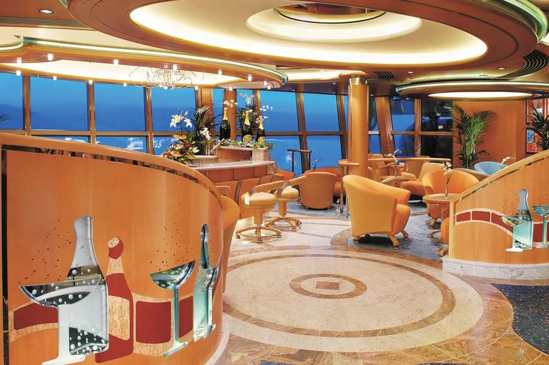 邮轮图片 {notti} 海洋珠宝号（Jewel of the Seas）