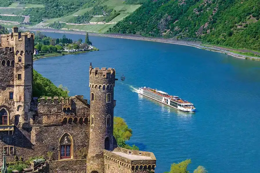 邮轮船只图片 Viking Longship Baldur