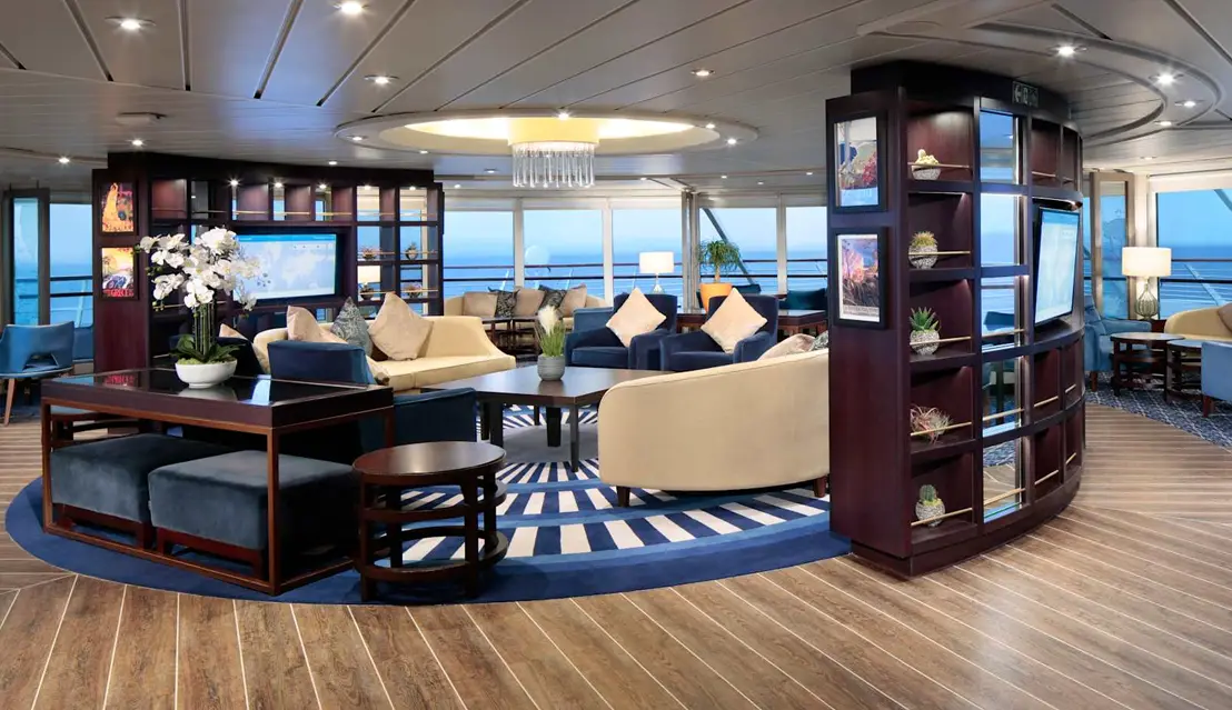 邮轮图片 {notti} 星之传奇号 (Star Legend)