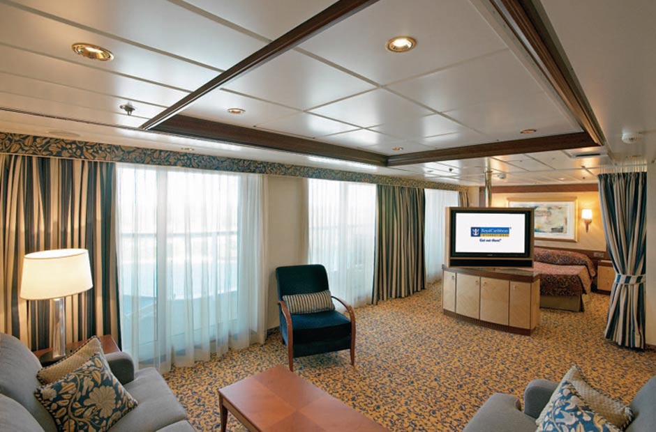 业主套房 royal-caribbean-serenade-of-the-seas-os-foto-01